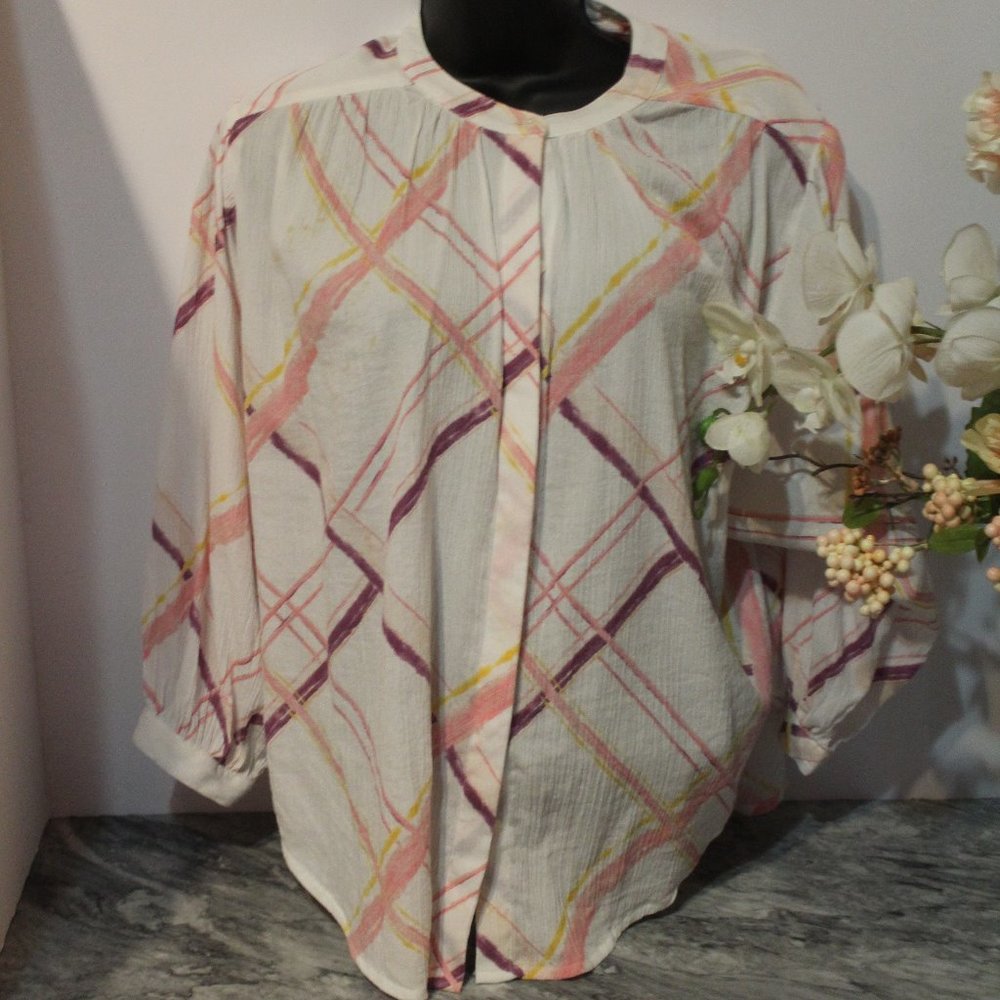 BEAUTIFUL RAGLAN SLEEVE BLOUSE
